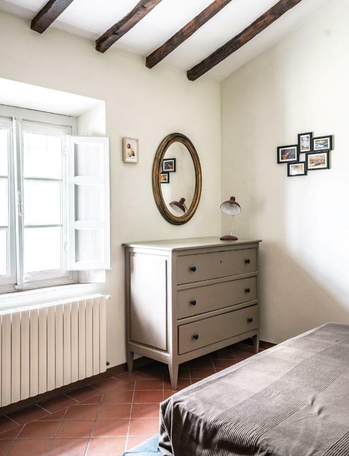 Ampio Appartamento Completamente Rinnovato Con Vista E Piscina Lucca Kültér fotó